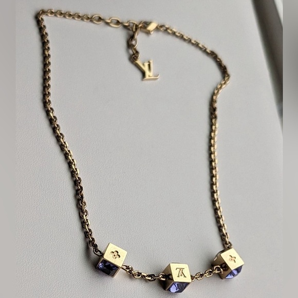 Louis Vuitton Gold Gamble Necklace & Drop Earrings - Picture 2 of 16